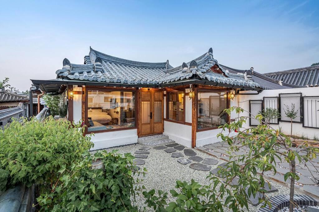 Hanokstay Haru Jeonju Exteriör bild